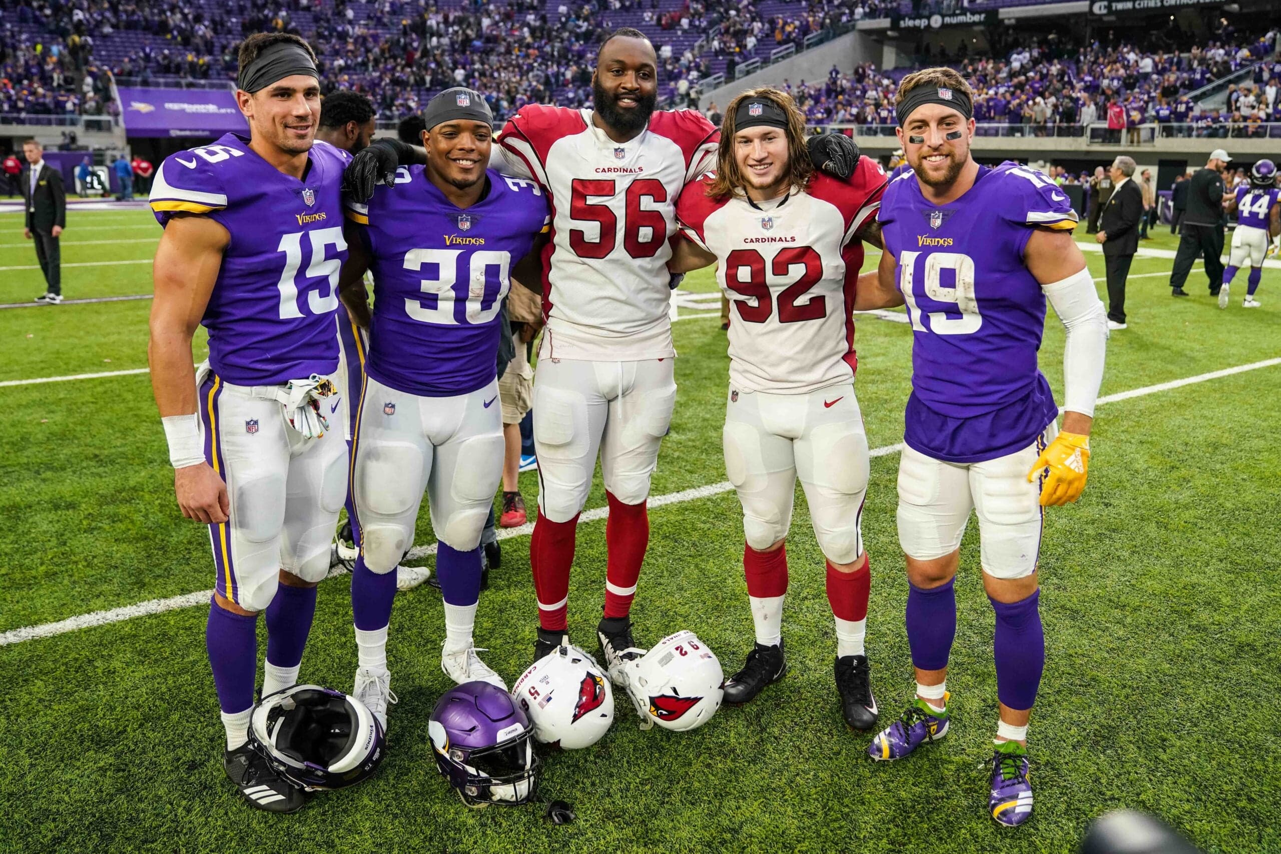 2 Minnesota Natives Belong in the Vikings Ring of Honor