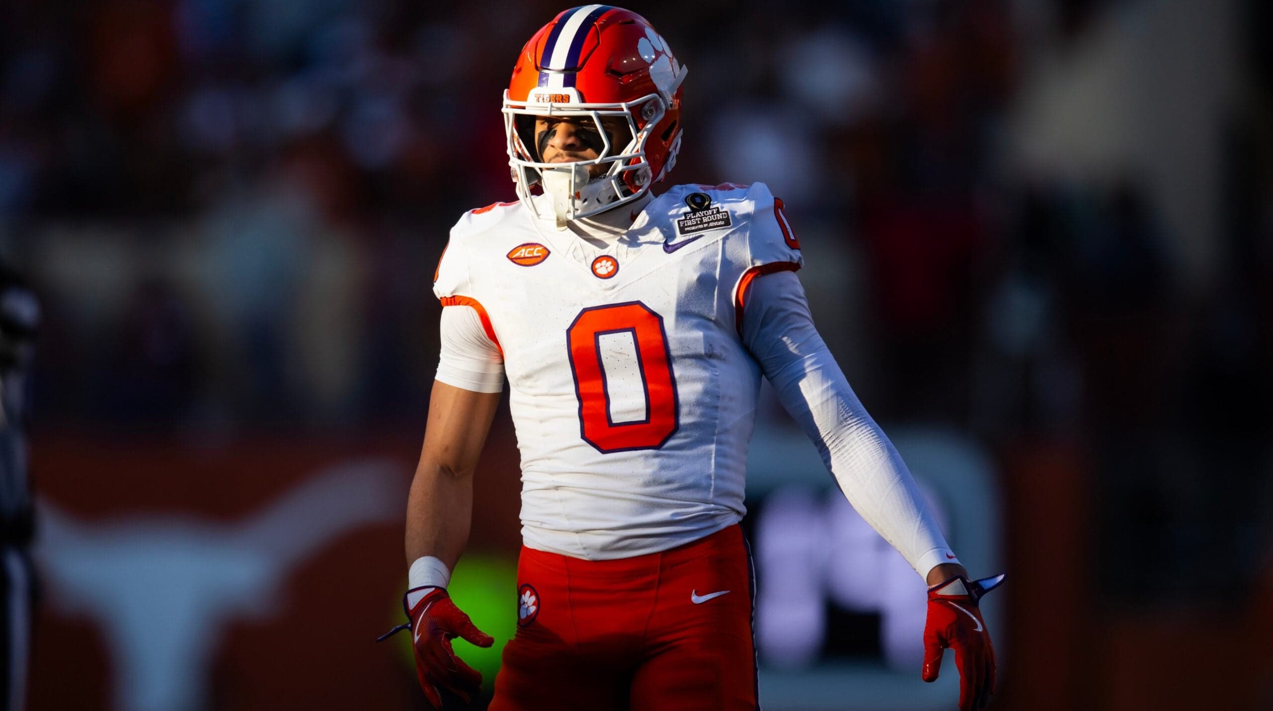 Midseason Shift: WR Empowers 'Vikings' Defense