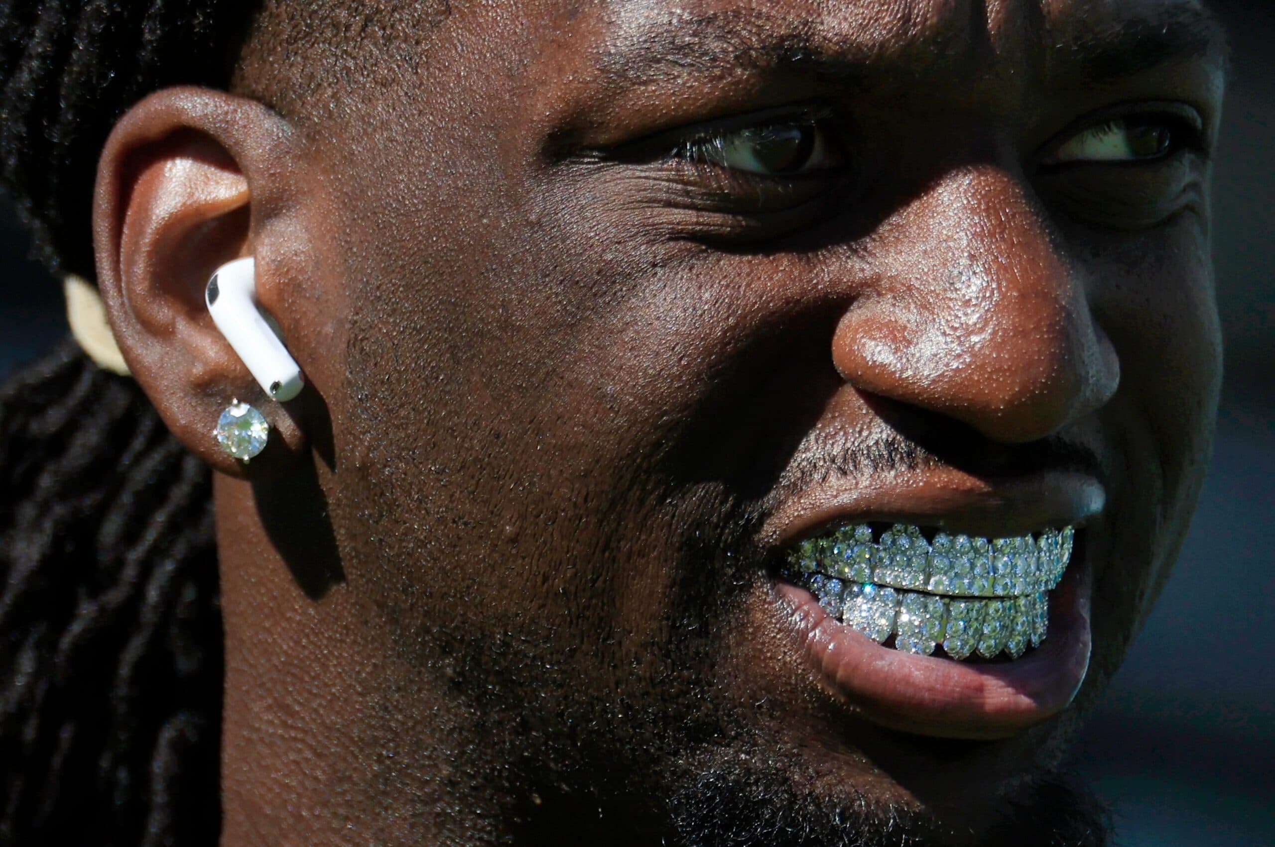 Blockbuster Trades the Vikings Could Pull Off in the Draft