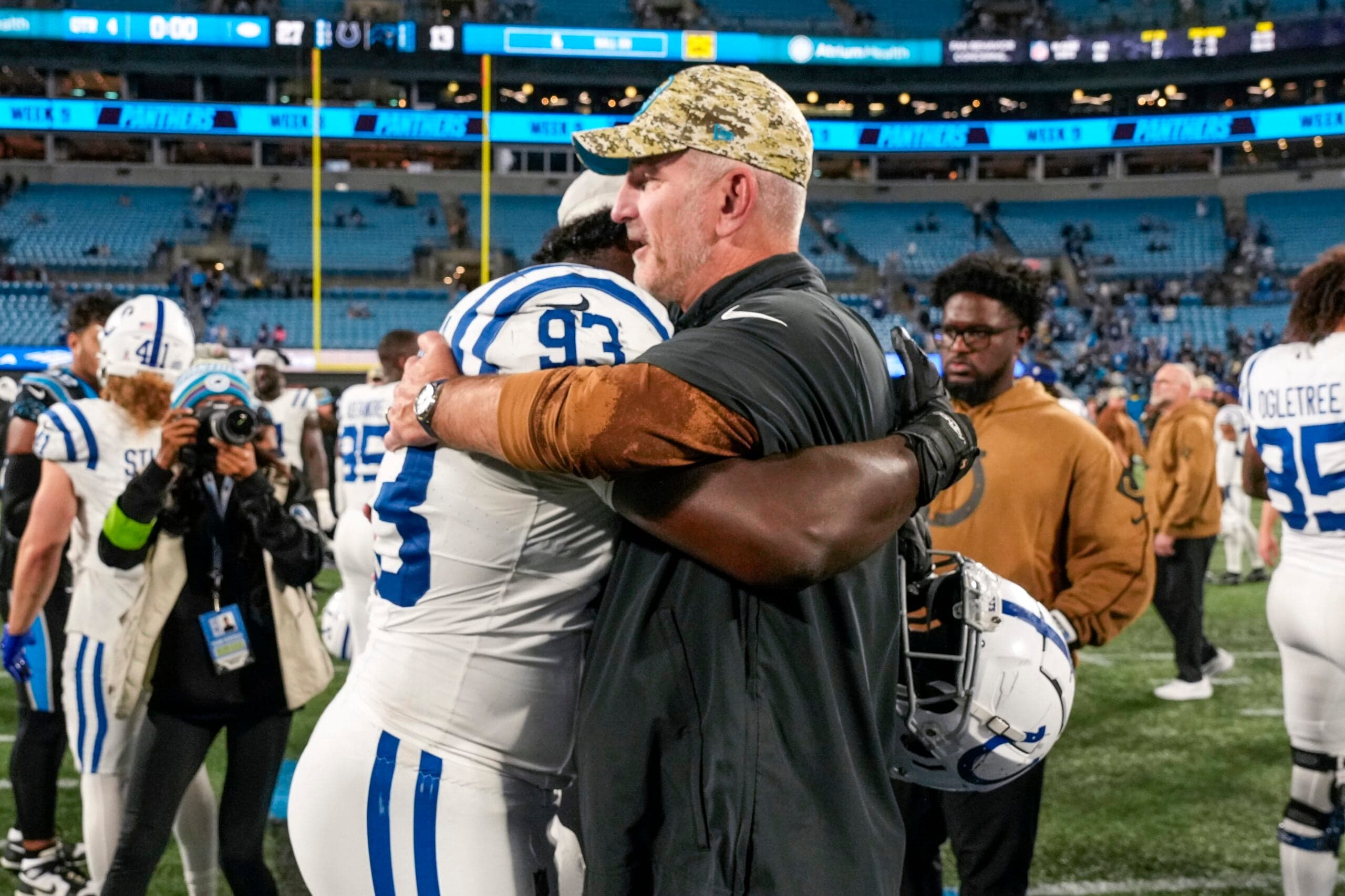 Vikings Sign Former Colts Defender