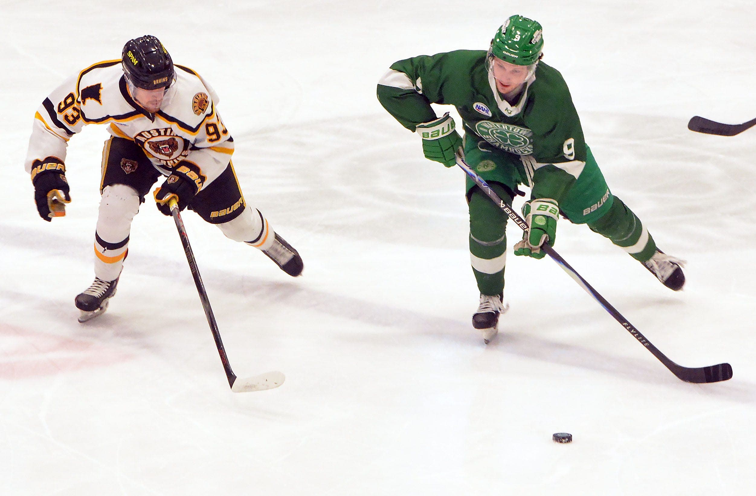 Aberdeen Wings push Bismarck Bobcats to Game 5 in their playoff series