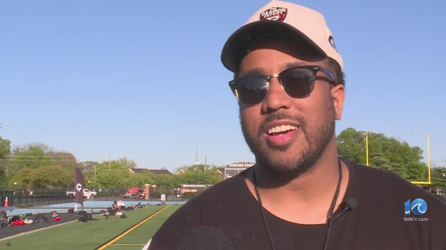 Big turnout at Tommy Reamon Jr’s free high school football showcase in Hampton