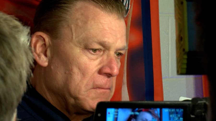 Underwood grows emotional discussing Final Four run, relationships with players