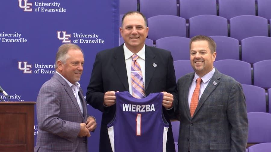 Wierzba lands second commit