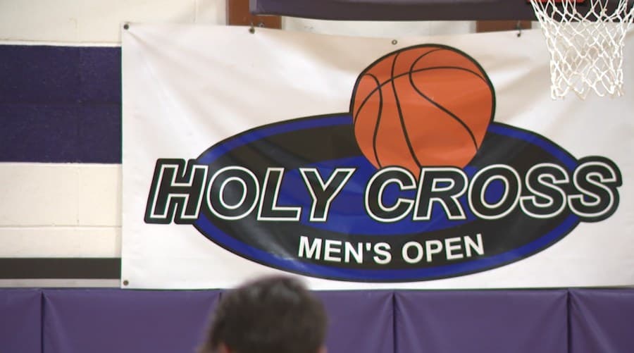 Holy Cross Men’s Open sees Dvorak Wealth Management victory