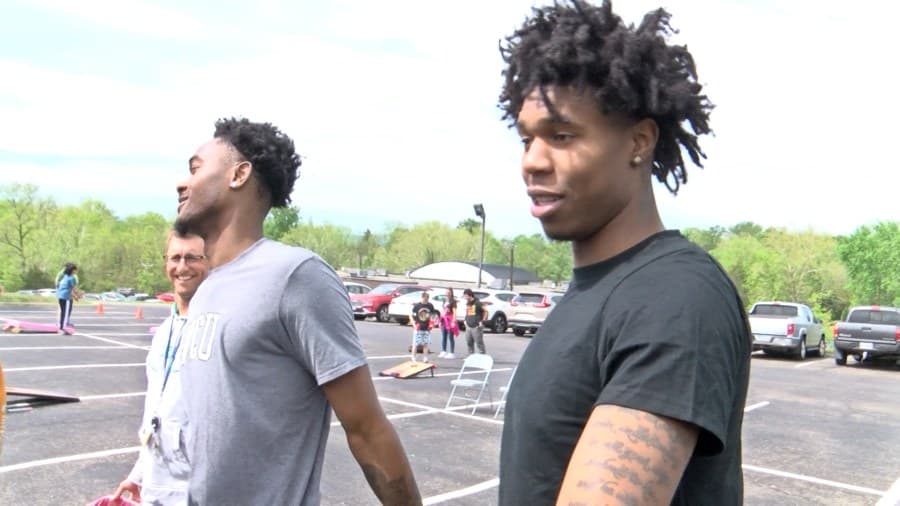 VCU Basketball Players Team Up with Roanoke’s Minnick School Students For Mini-Olympics