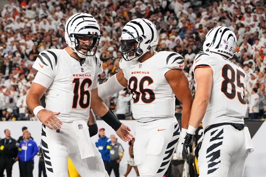 New Headline: Noah Fant's Stellar Show Stuns Fans!