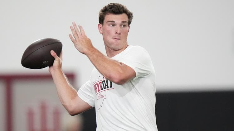 'I’m just trying to be the best me possible,' Indiana QB focused on future, not draft spot