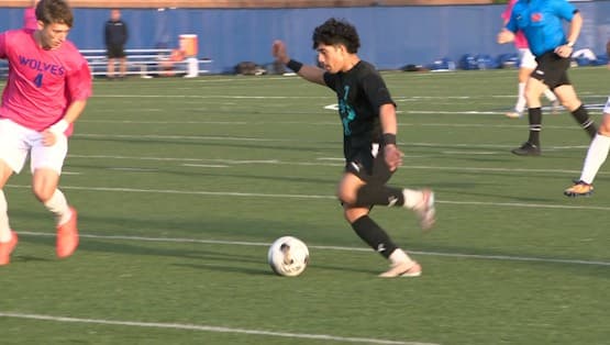 Davenport North boys’ soccer comes up short against Waukee NW, 4-1