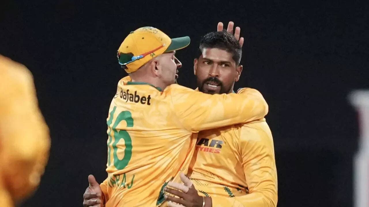 NZ vs SA 4th T20I: Spinners shine as South Africa beat New Zealand to level series 2-2