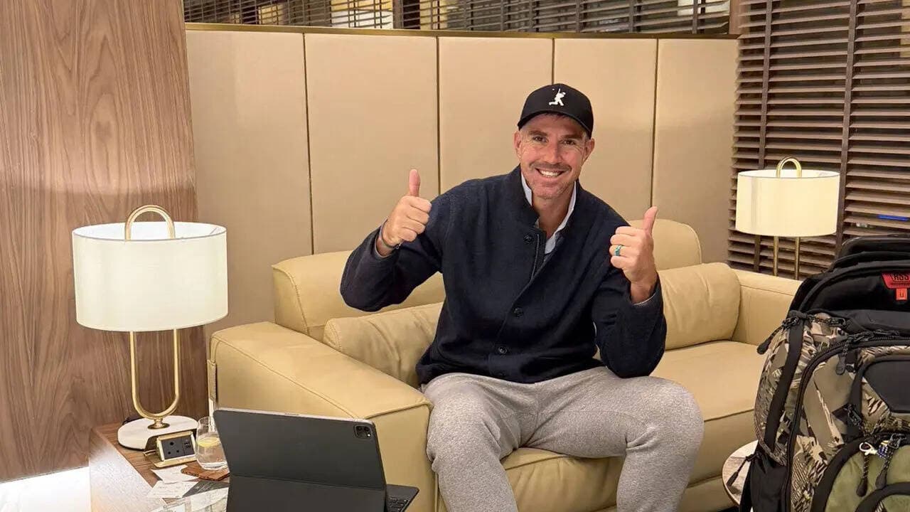 Kevin Pietersen urges international star to come out of retirement for World Cup