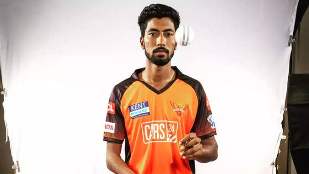 Who is Saurabh Dubey? Former SRH left-arm seamer joins KKR as Akash Deep's replacement
