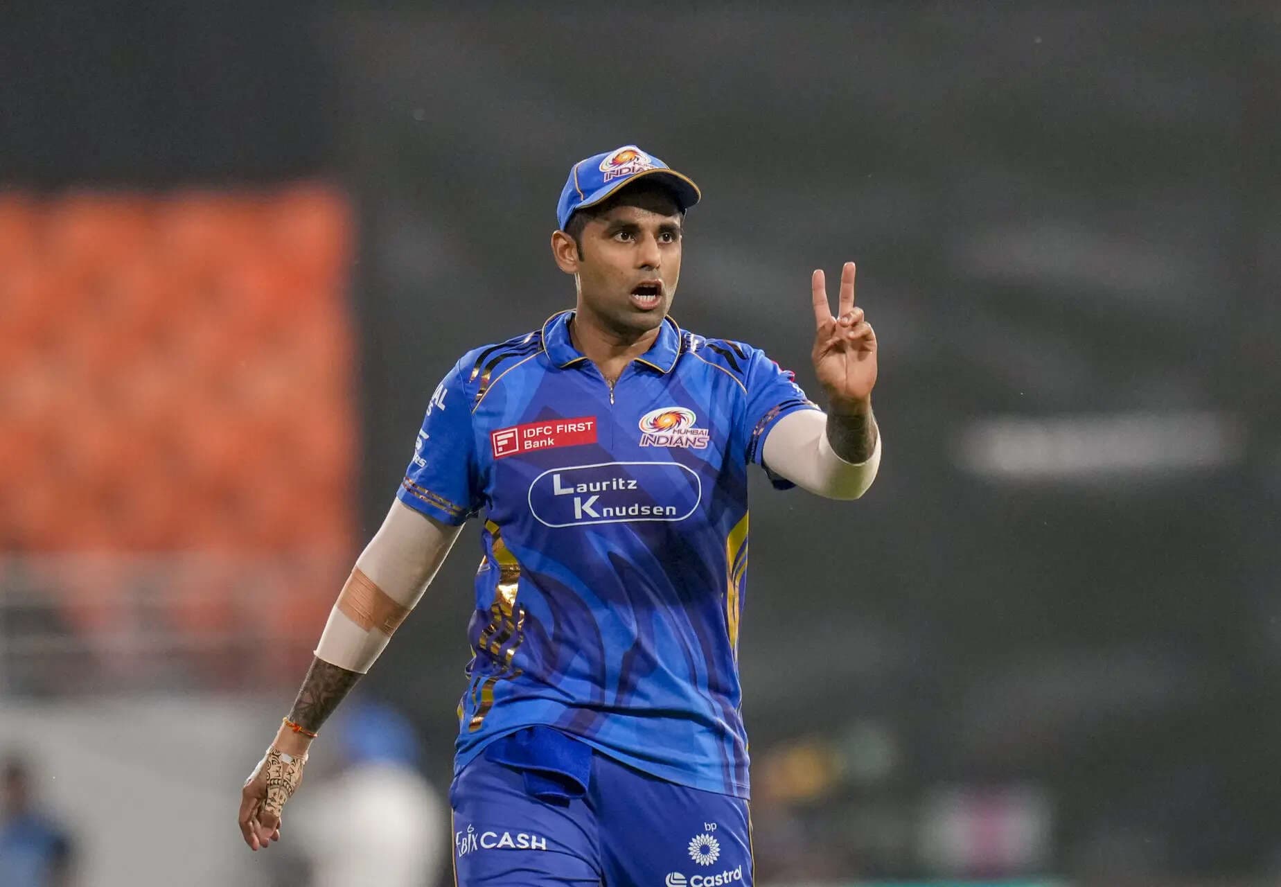 No Suryakumar Yadav in MI XI as Hardik Pandya opts to bowl vs KKR