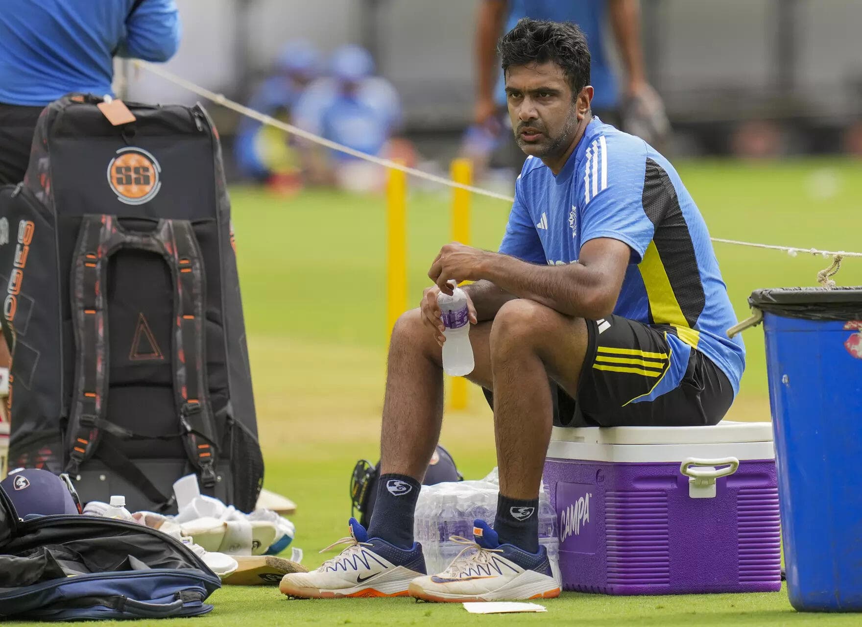 New Headline: "Indian Super League's Ashwin Tries to Defend His Raw Tweets on Fan Comments