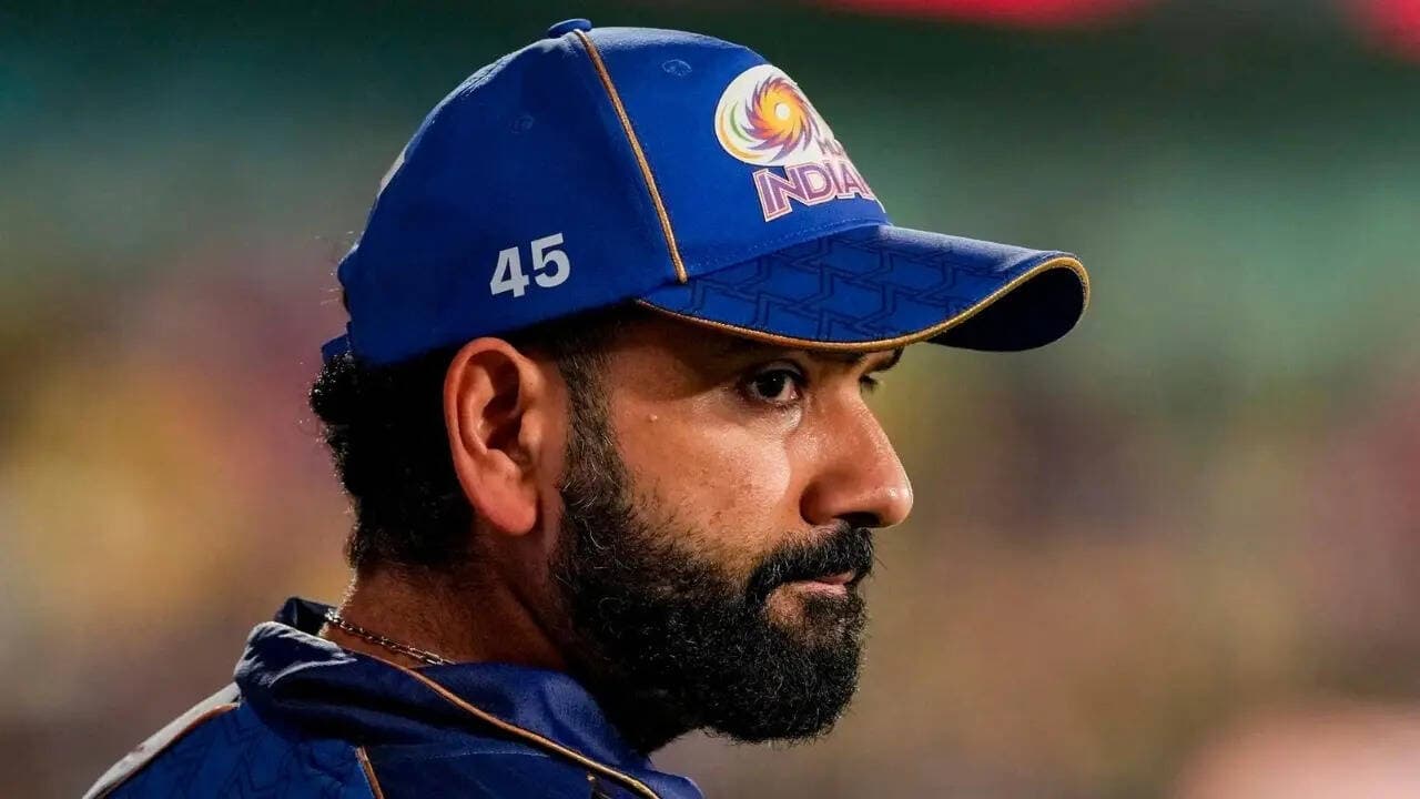 MI's Rohit Sharma overtakes RCB's Virat Kohli, closes gap on CSK's MS Dhoni in big IPL record