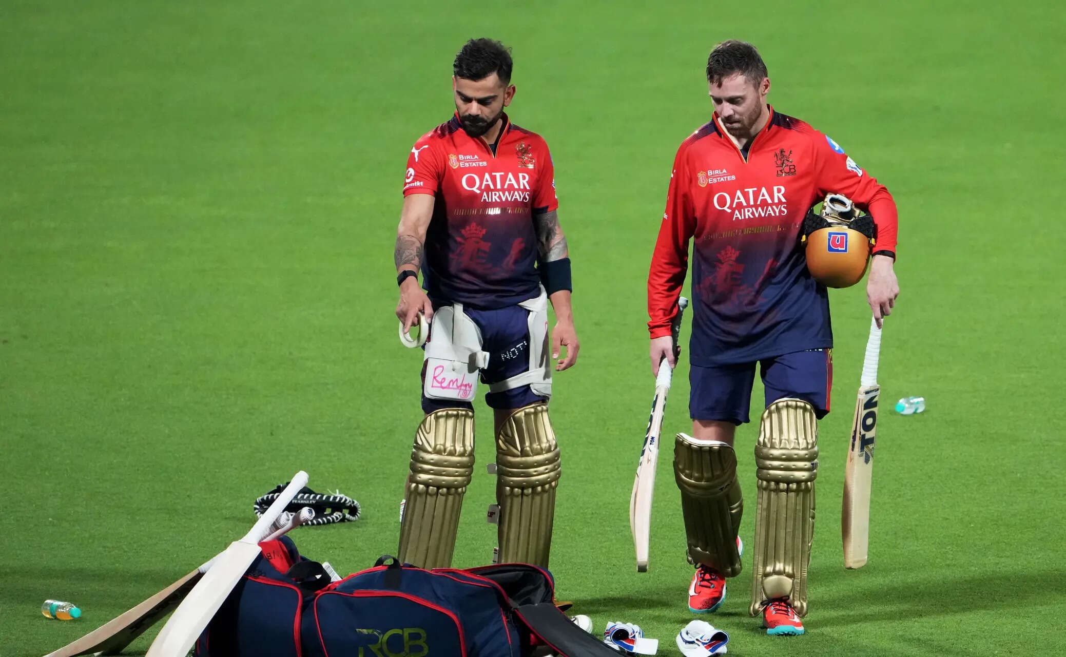 IPL 2026: Virat Kohli turns bowler to help his opening partner Phil Salt - Watch