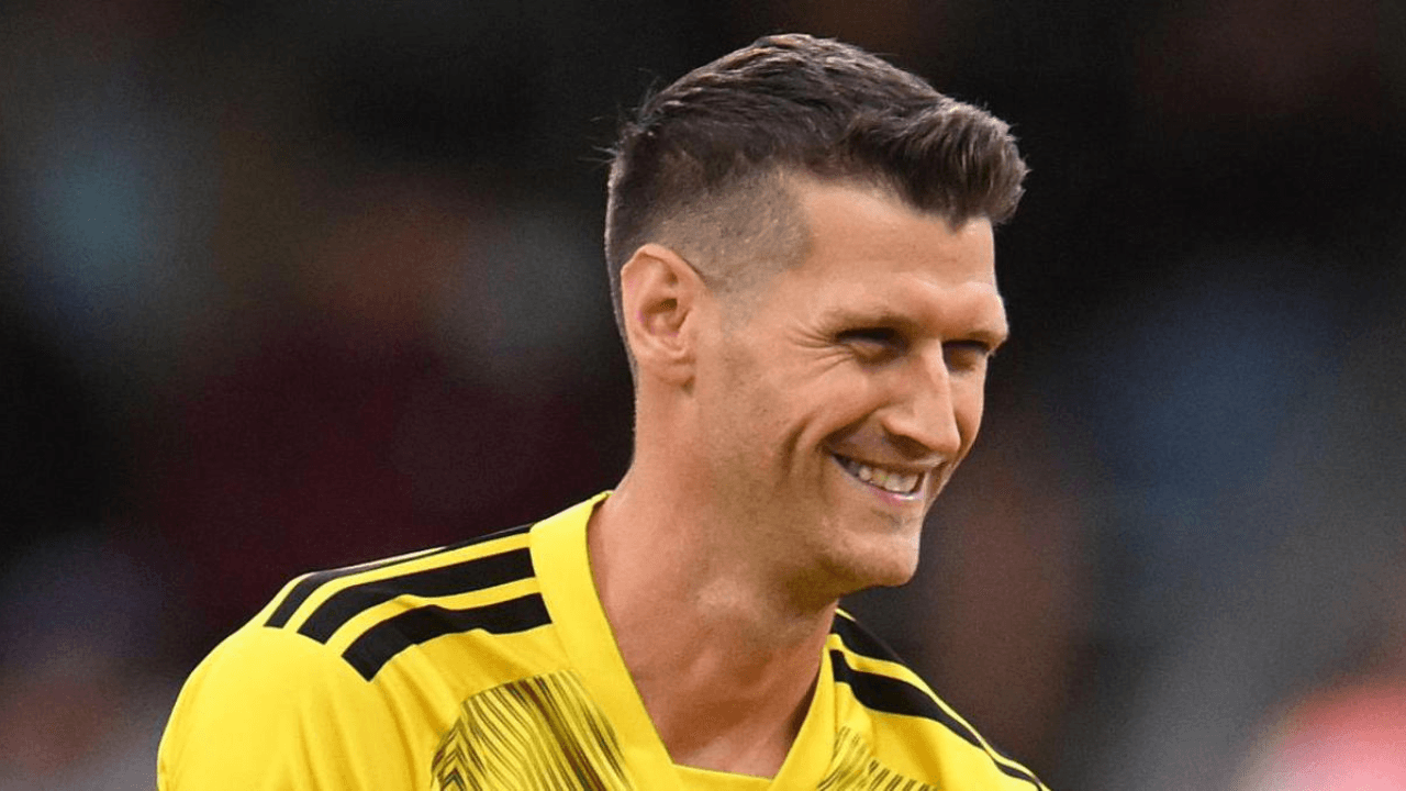 Who is David Payne? English pacer signed by SRH as Jack Edwards replacement