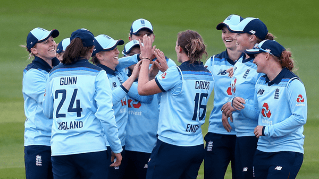 England pick 18-year-old spinner in Nat Sciver-Brunt-led Women’s T20 World Cup squad; Sarah Glenn misses out