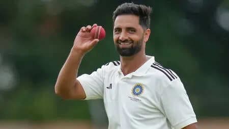 ‘If 60 wickets aren’t enough, scrap Ranji’: Dilip Vengsarkar slams selectors over Auqib Nabi snub