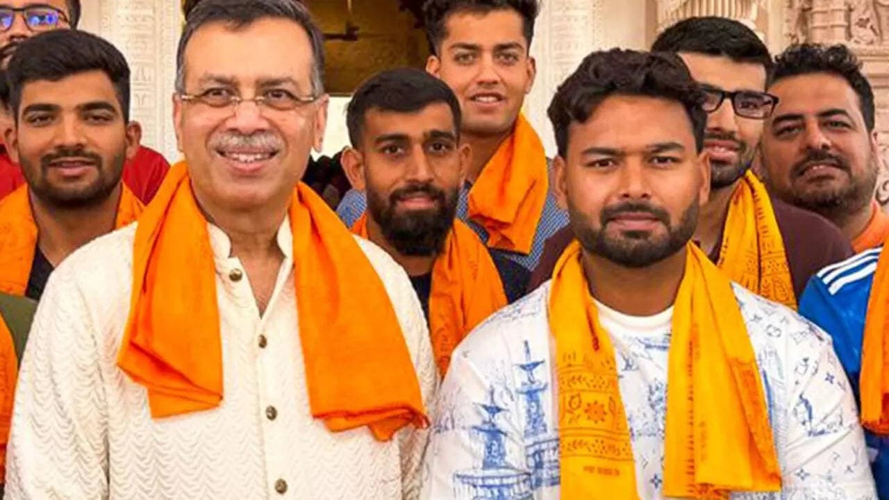 Rishabh Pant, Sanjiv Goenka visit Ram Janmabhoomi in Ayodhya ahead of IPL 2026