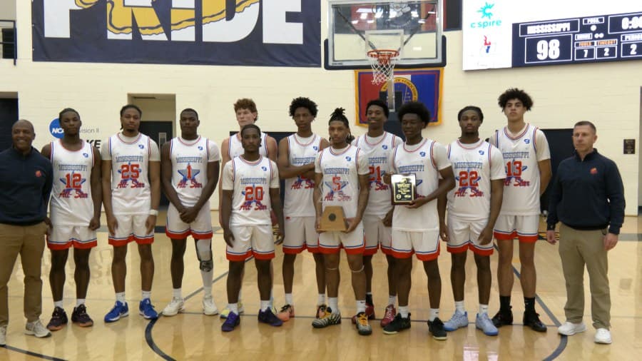 Alabama Basketball Dominates Opponents 102-85 in Championship Final!