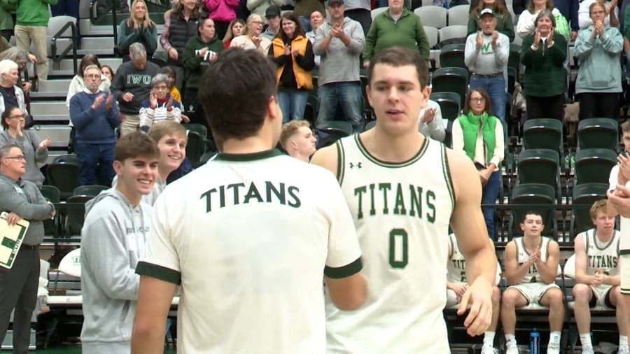 Noah Cleveland Lights Up Court for IWU in Elite 8 Push!