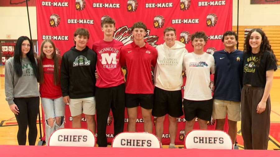 Dee-Mack honors senior athletes with signing ceremony Tuesday