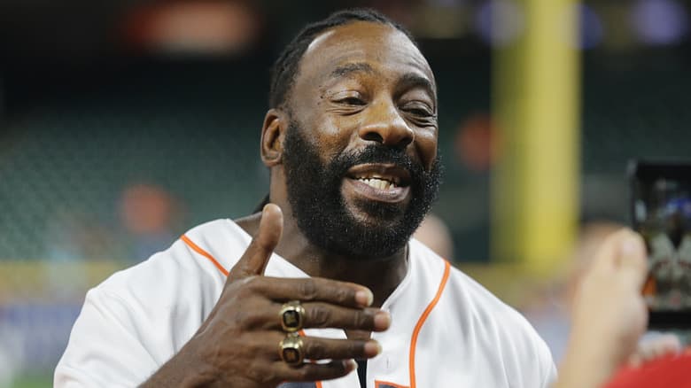 New Headline: Money Man Crashes as Rivalry Puts Jake "The Snake" Roberts on the Line