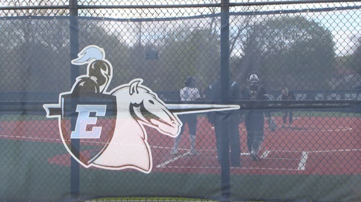 Eastridge sweeps doubleheader, wins 10th in a row