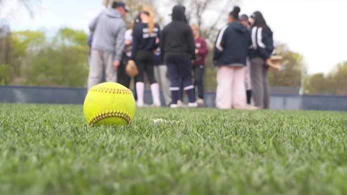 Eastridge softball transforms with Coach Collins’ arrival