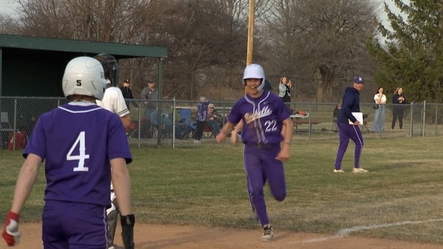 Bruns brothers lead Rochelle past Boylan