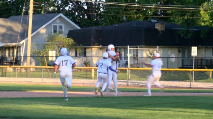 Sullivan beats Edgewood, 2-1