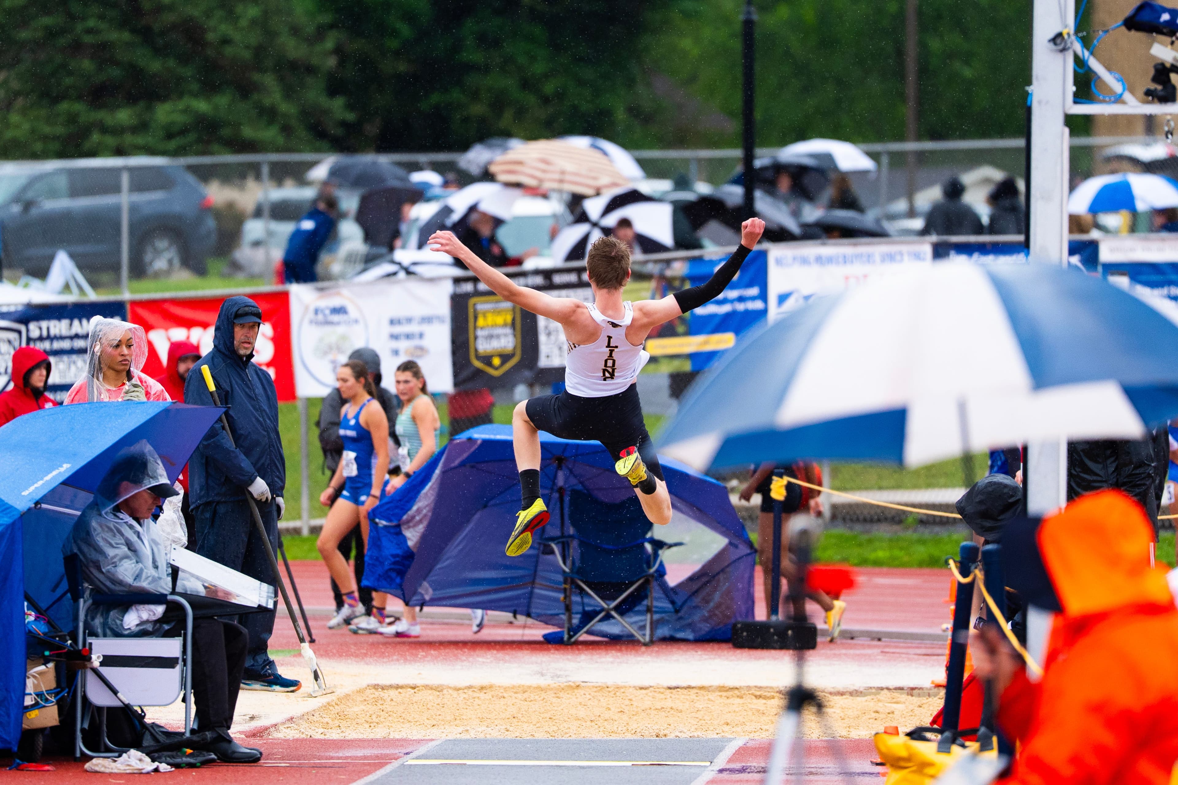 YAIAA athletes win 9 medals on Day 2 at PIAA track and field championships