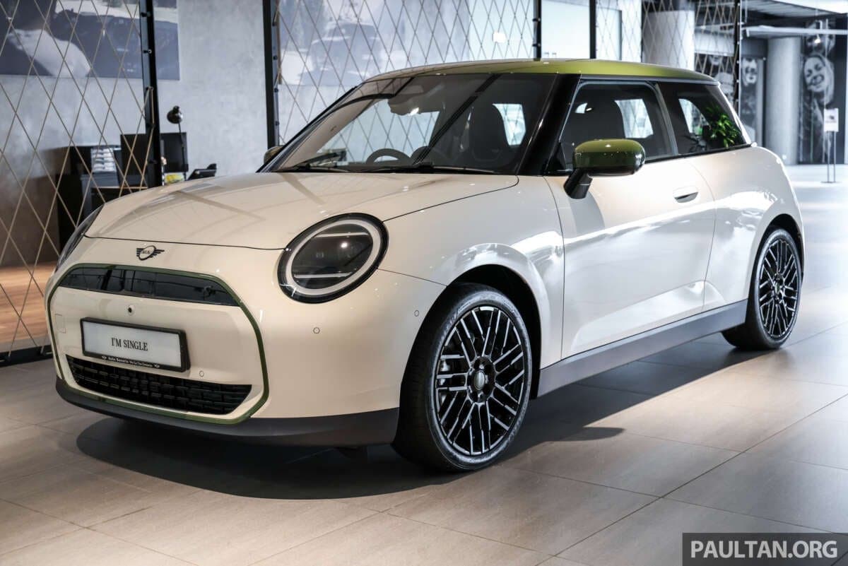 2026 MINI Paul Smith Edition full gallery in Malaysia – based on Cooper SE EV; limited units, from RM222k