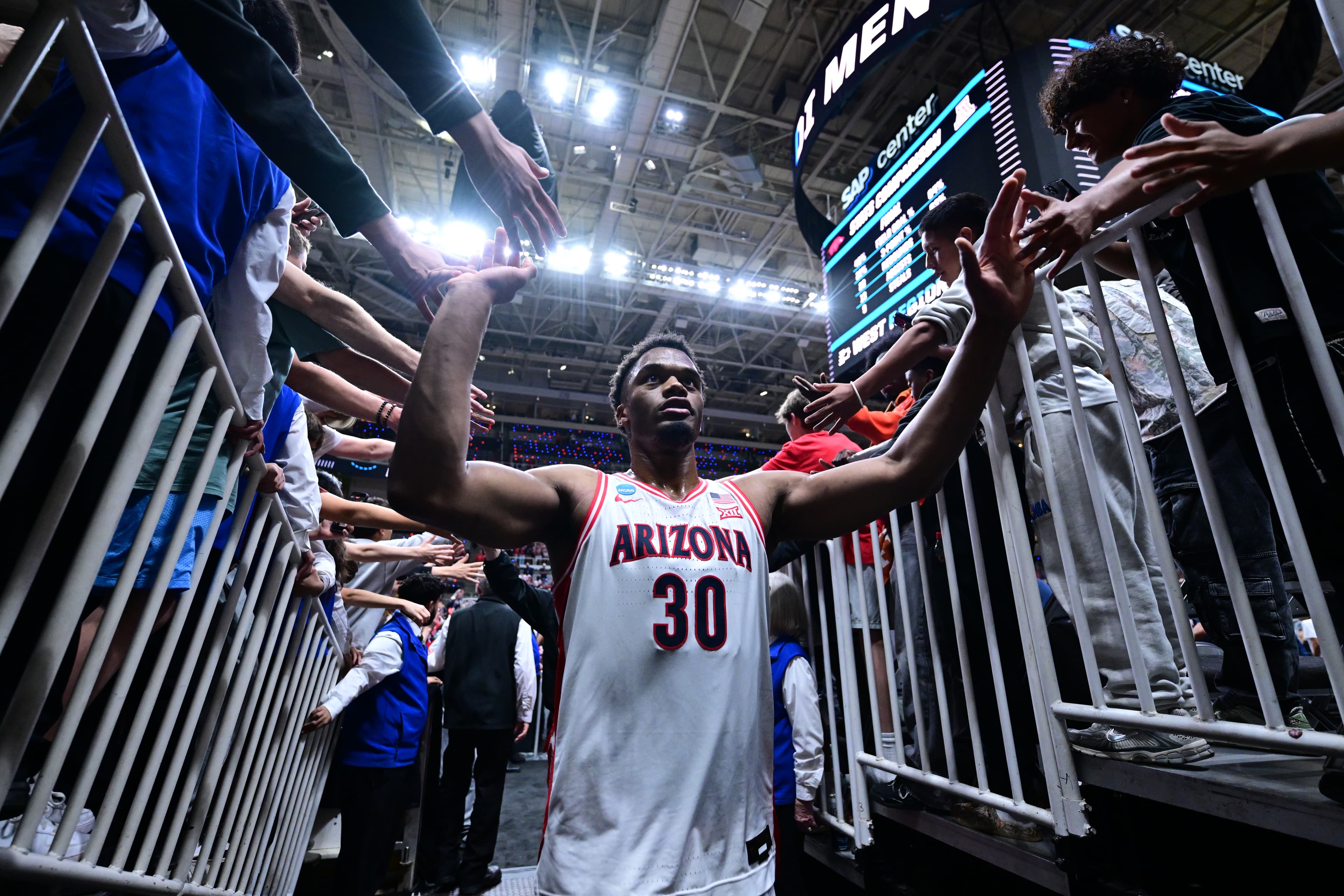 March Madness 2026: How to watch the Purdue vs. Arizona Elite Eight game in the men's NCAA basketball tournament tonight