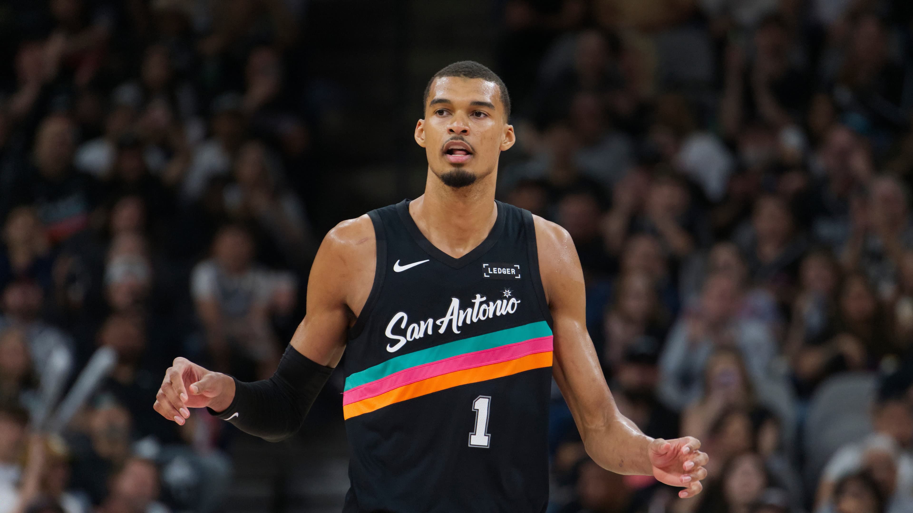 Rare 1914 World Series ring headlines massive Lelands auction featuring Victor Wembanyama, Aaron Judge memorabilia