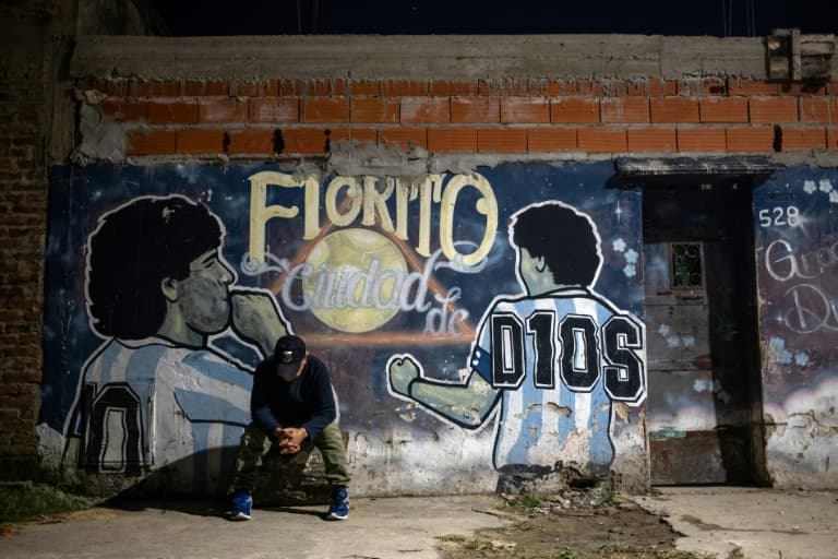 Images of dead Maradona rock trial of medical team