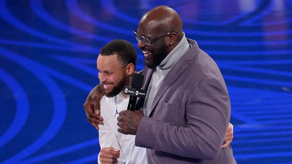 Shaquille O'Neal puts Warriors star Steph Curry on his NBA Mount Rushmore