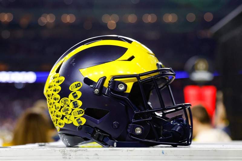 5-Star CB Turns To Michigan After Leaving Lane Kiffin’s LSU Out of Contention