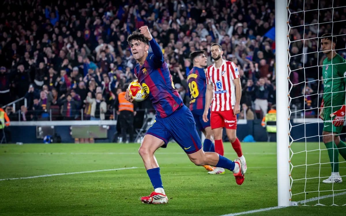 Atletico Madrid Sporting Director Mateu Alemany meets with agent of prized Barcelona midfielder