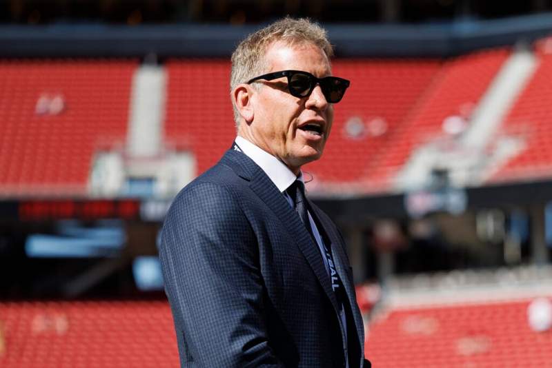 Troy Aikman to be sidelined from Dolphins’ 2026 draft decisions despite landing consulting role