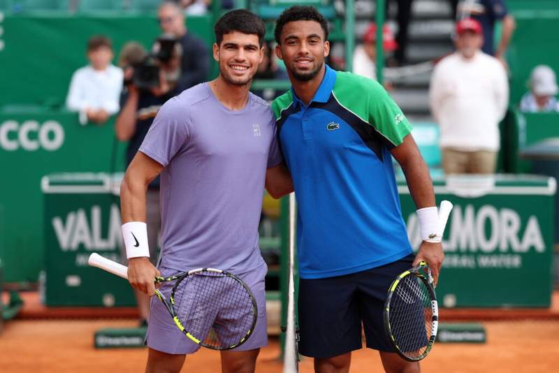 Arthur Fils left reeling as Carlos Alcaraz withdraws from Roland Garros