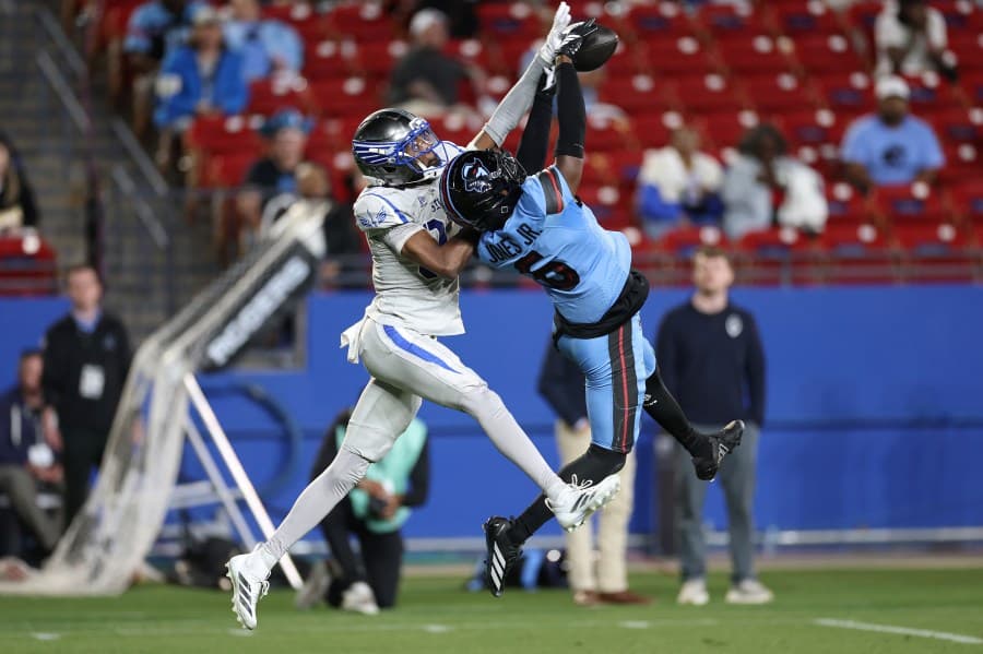 Battlehawks stymied in Texas; fall to Renegades, 31-15