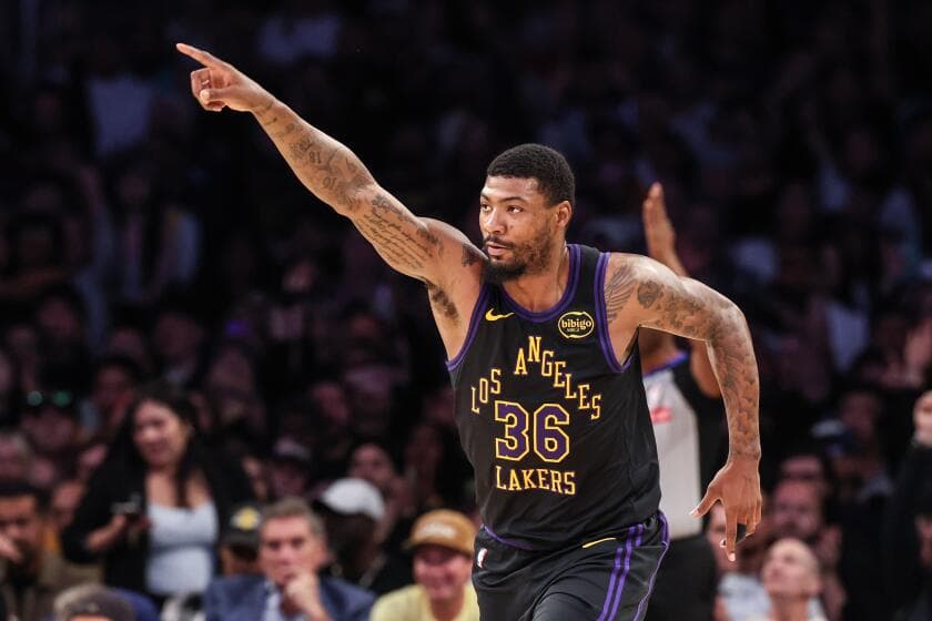 Lakers' 'Swiss Army knife' Marcus Smart sets the tone against Kevin Durant, Rockets