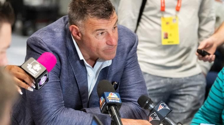Mike Florio Breaks Down How One Sentence From Dianna Russini Could Threaten Mike Vrabel's Job