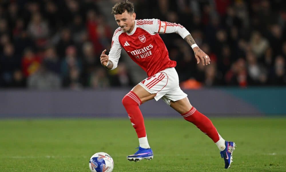 Arsenal star Ben White will not require surgery on his injured knee