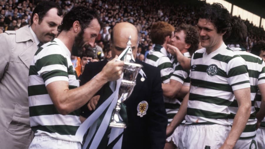 The Story of Celtic’s On-field Trophy Presentations