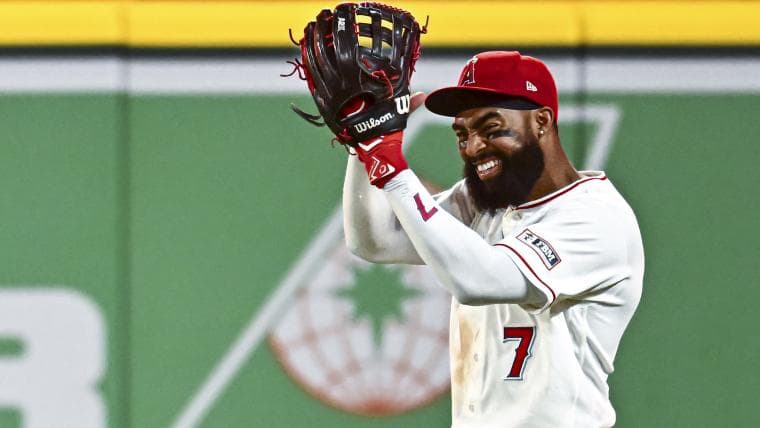 Angels’ Jo Adell receives Hall of Fame call to display tri-theft glove