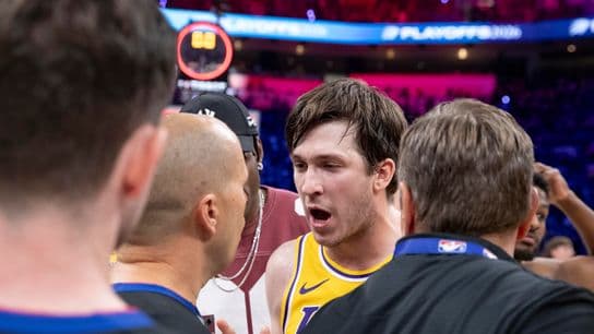 The Thunder swallowed the Lakers' best punch and still didn't draw a whistle