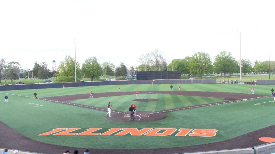 Highlights/scores: college and high school sports
